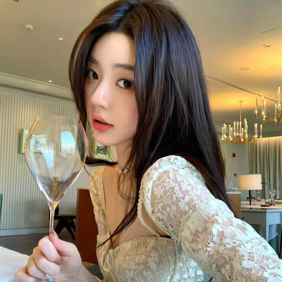 春曲丽影